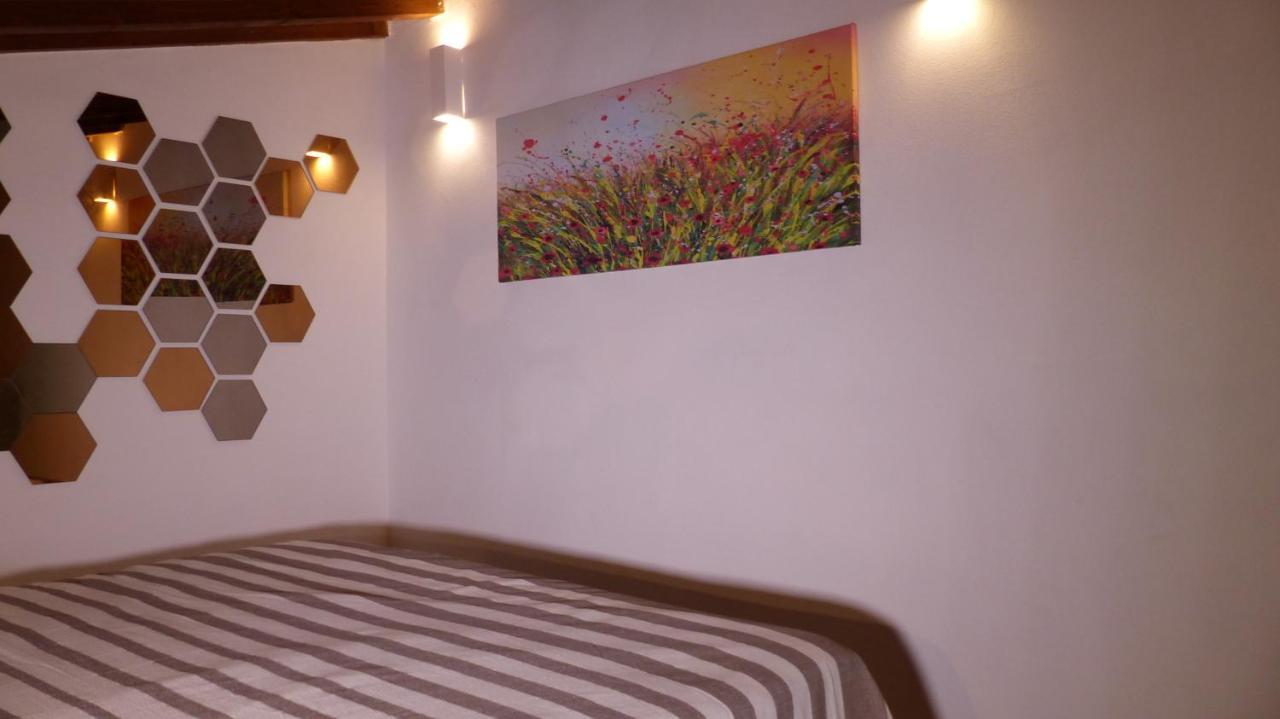Apartmán I Fiori Nel Golfo Di Baratti Exteriér fotografie